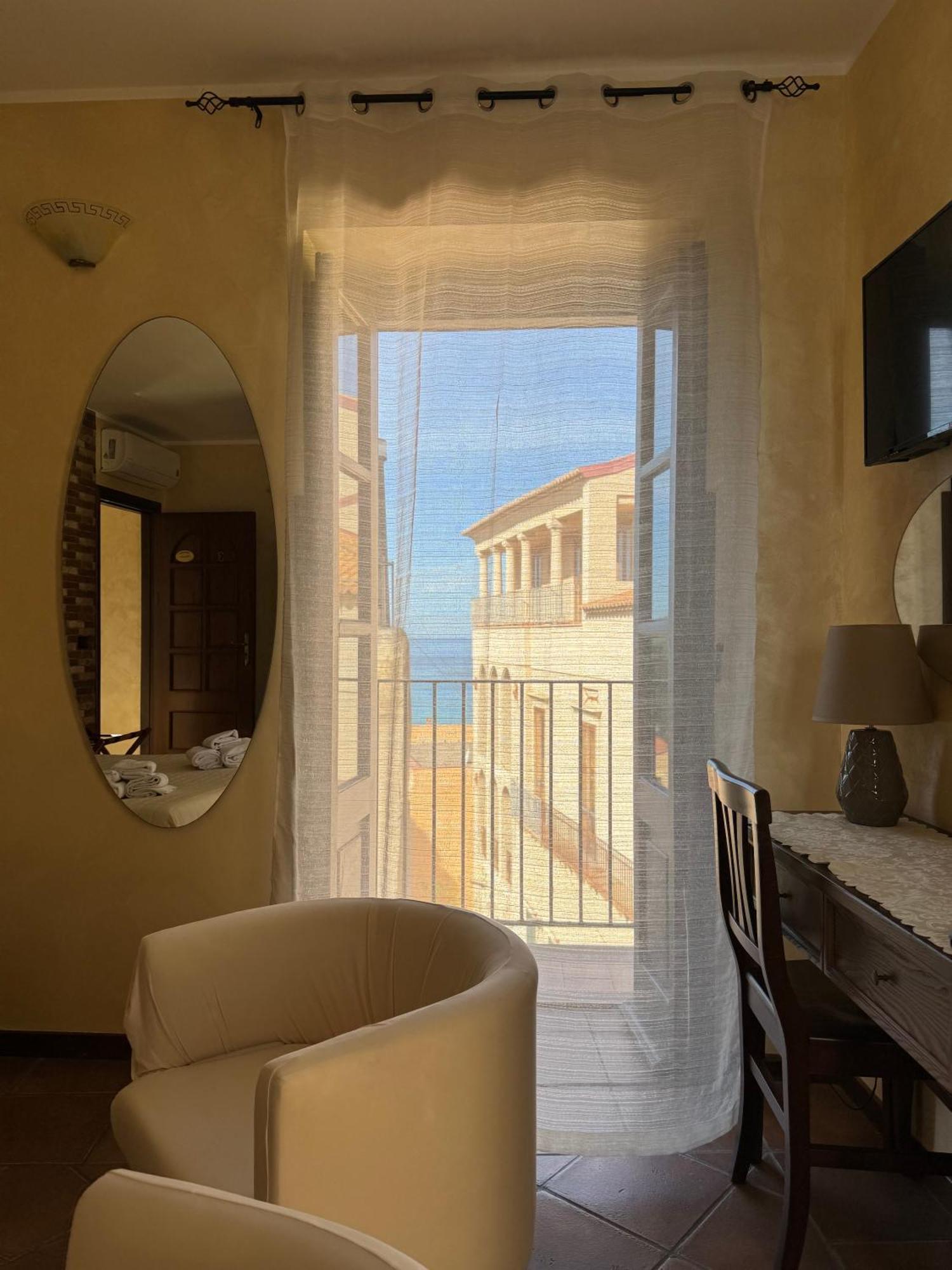 B&B Rivellini Тропея Экстерьер фото
