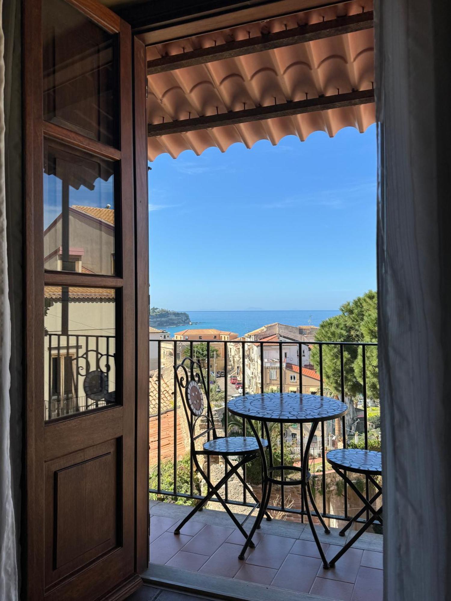 B&B Rivellini Тропея Экстерьер фото