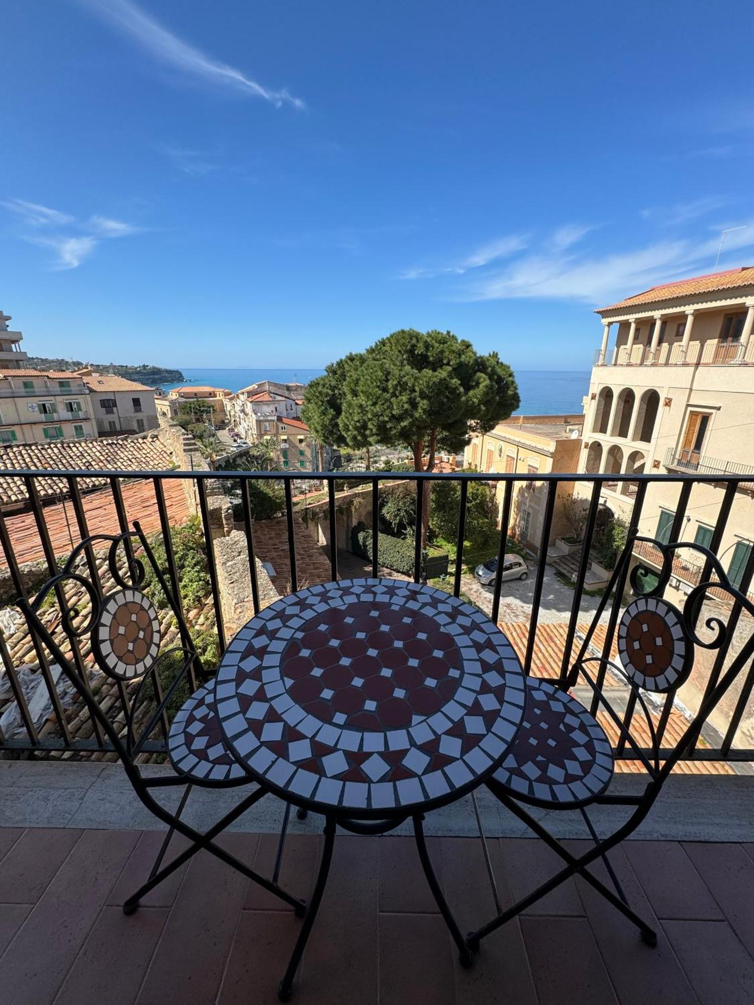 B&B Rivellini Тропея Экстерьер фото