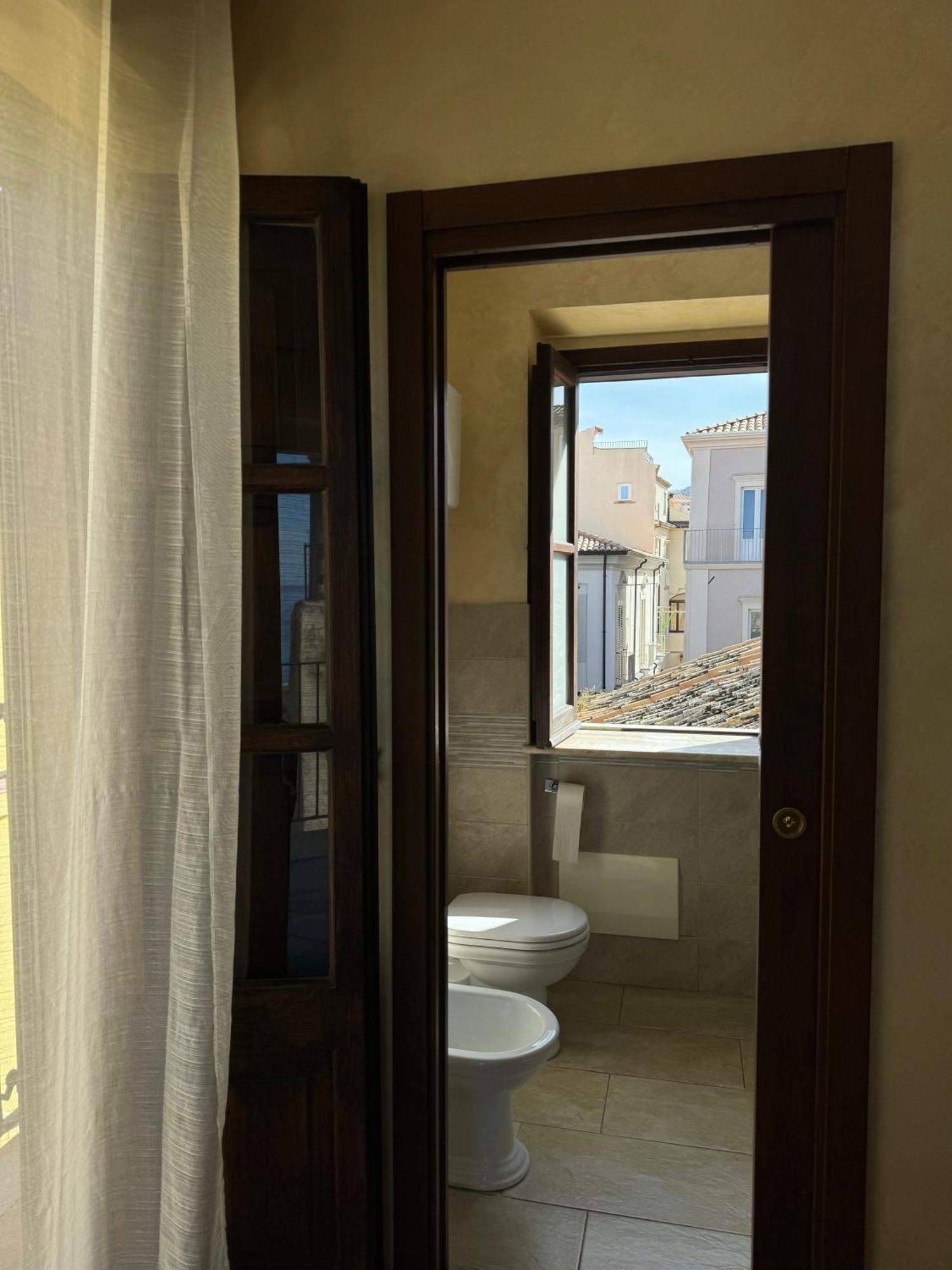 B&B Rivellini Тропея Экстерьер фото