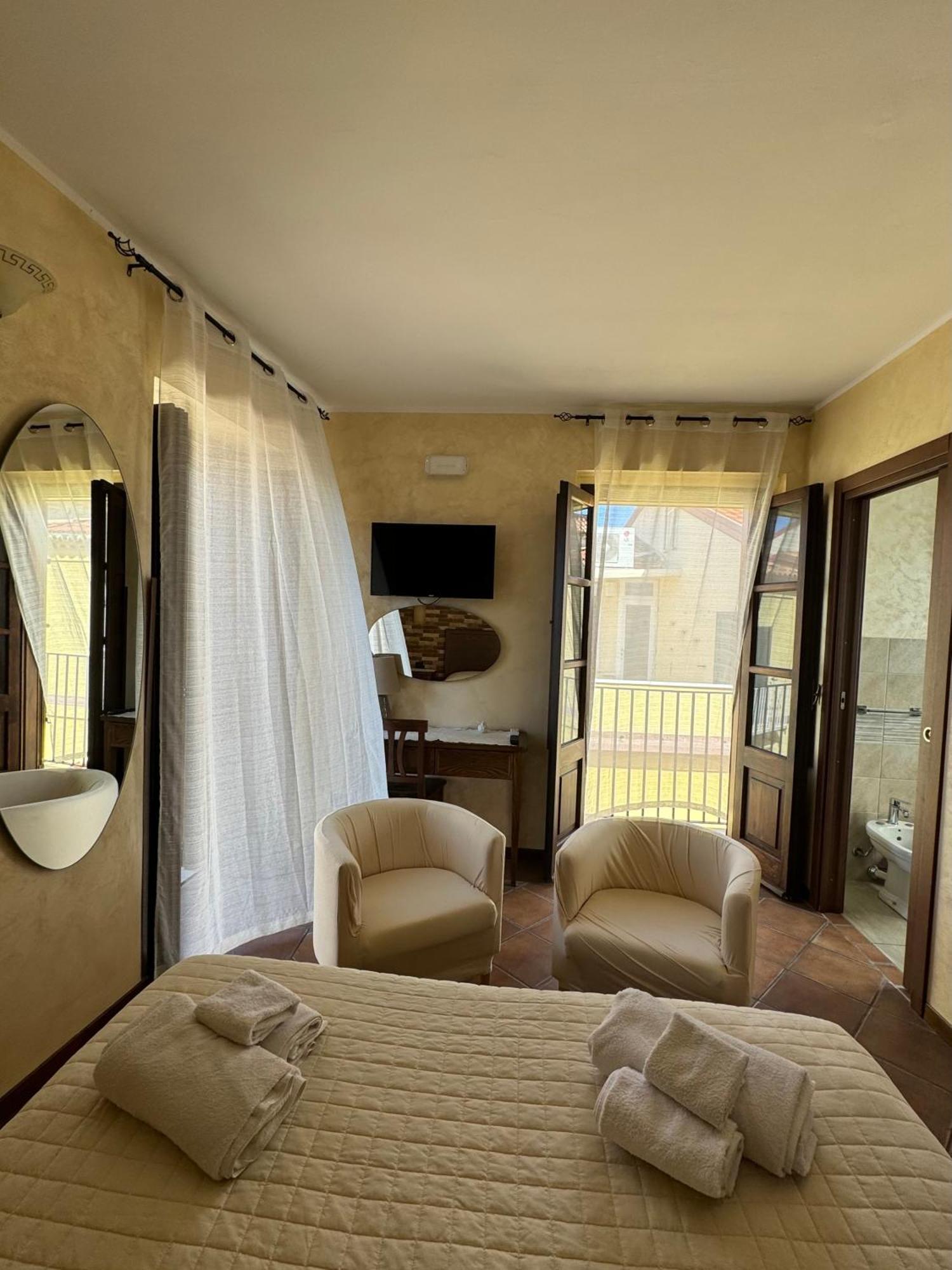 B&B Rivellini Тропея Экстерьер фото